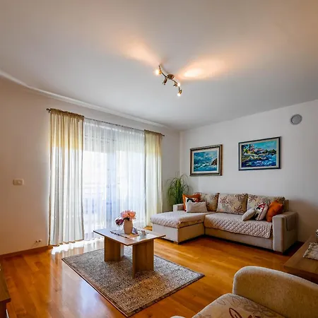 Apartment Emma Rovinj Exterior foto