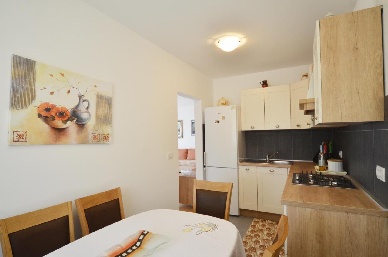 Emma Apartmán
